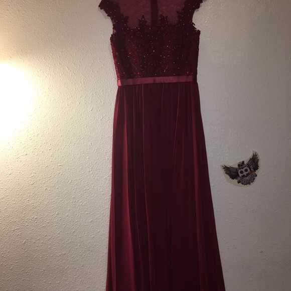 Prom dress - Picture 2 of 3